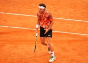 开云APP-意大利网球队碾压日本网球队，克耶高斯完成帽子戏法