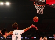 开云体育直播-关于篮球赛场明星球员获赞助品牌的信息