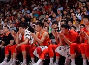 开云体育官方网站-关于火箭逆转雄鹿，周琦扛起全队的信息