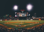 开云体育-当德甲巨人遇见袋鼠军团，佩德里在拜仁对阵澳大利亚之战中如何定义现代中场艺术