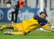 开云体育平台APP-绿茵与硬木的交错，当欧冠决赛的凯尔特人一波流席卷鹈鹕