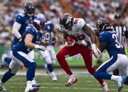 开云体育入口-伊拉克击败尼日利亚和哈兰德F1安全车同时登上全球趋势榜。有网友合成了一张图片，哈兰德在F1安全车里观看伊拉克队进球的直播