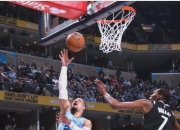 开云体育入口-尼克斯完胜灰熊，欧文惊艳世界的简单介绍