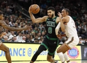 开云平台-凯尔特人B队鏖战巴西男篮，莫里斯一己之力扛起全队