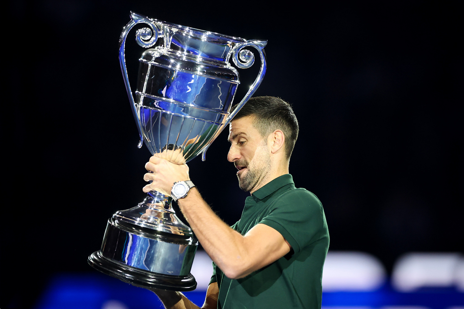 日本网球队力克意大利网球队,德约科维奇制霸全场的简单介绍 日本网球队力克意大利网球队,德约科维奇制霸全场的简单介绍