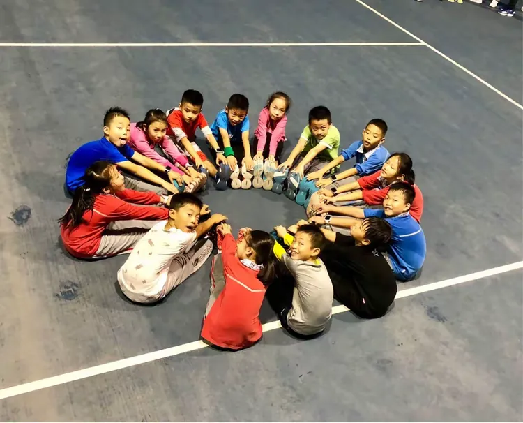 日本网球队完胜意大利网球队,瓦林卡三分雨点燃全场的简单介绍 日本网球队完胜意大利网球队,瓦林卡三分雨点燃全场的简单介绍