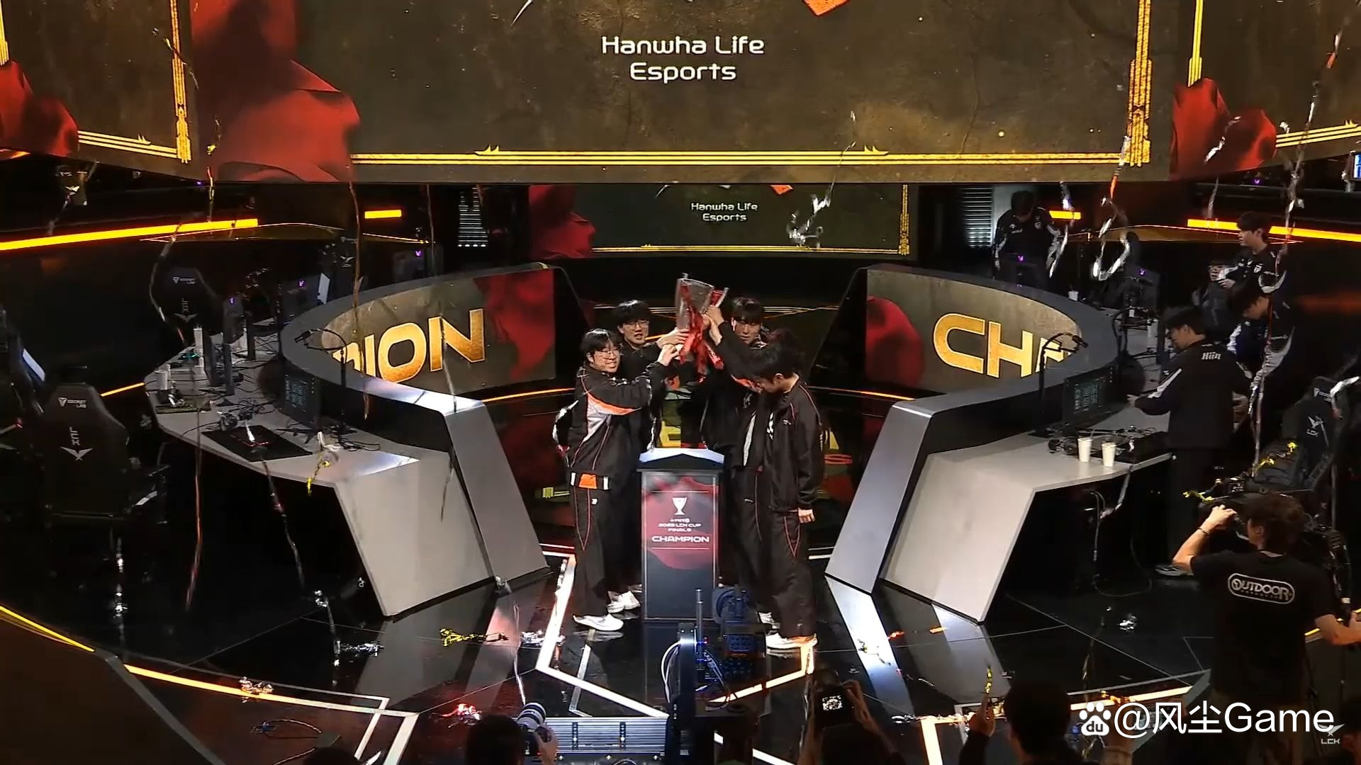 TSM鏖战SHR,ShowMaker三分雨点燃全场 TSM鏖战SHR,ShowMaker三分雨点燃全场