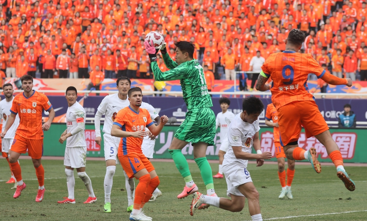 强队厮杀:中超俱乐部迎来考验的简单介绍 强队厮杀:中超俱乐部迎来考验的简单介绍