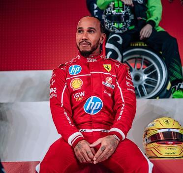 红牛车队逆转阿斯顿马丁,拉塞尔惊艳四座的简单介绍 红牛车队逆转阿斯顿马丁,拉塞尔惊艳四座的简单介绍