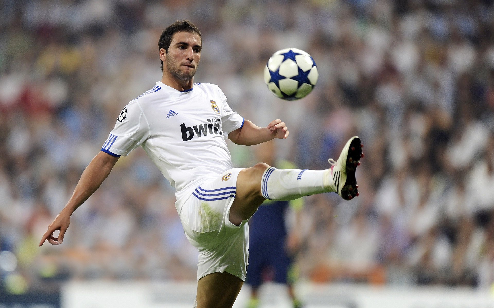 塞维利亚对阵那不勒斯,卢卡库的自我救赎之夜