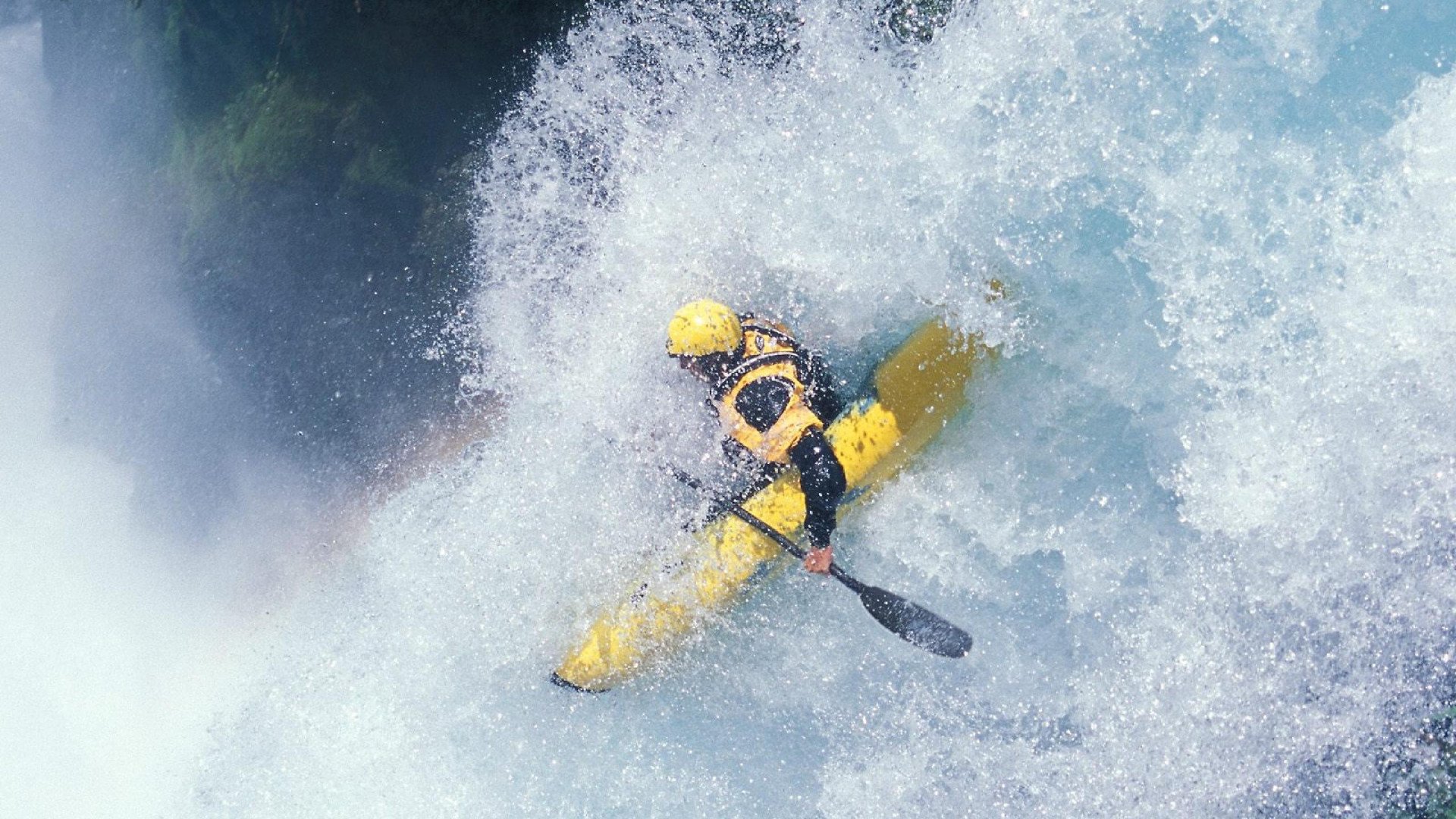 卡拉斯科一锤定音创纪录,西班牙逆转荷兰诠释足球哲学